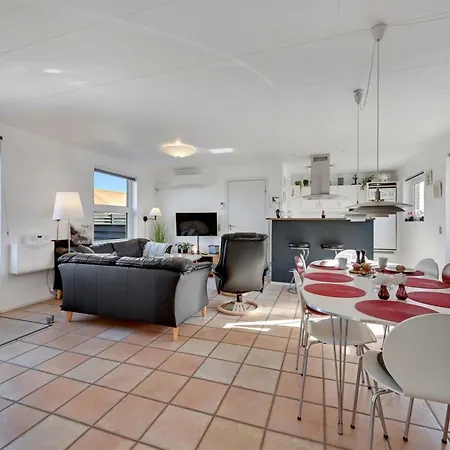 Teresia - 600m From The Sea By Interhome Bjerregård
