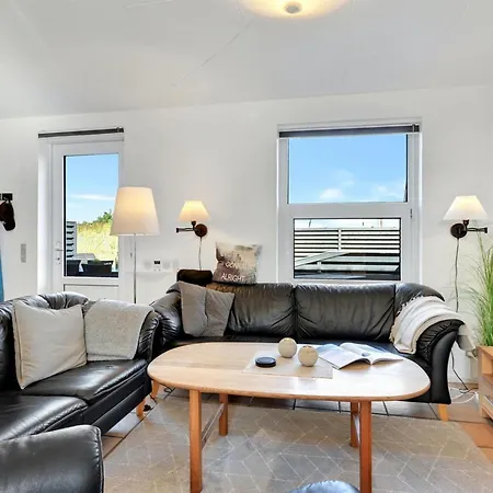 Teresia - 600m From The Sea By Interhome